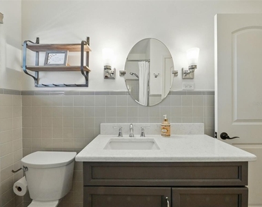 1426 Crestview Drive - Photo Thumbnail 16