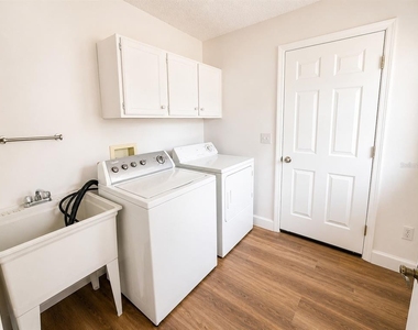 1211 Cabella Circle - Photo Thumbnail 10