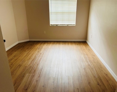 5440 Rosewall Circle - Photo Thumbnail 11