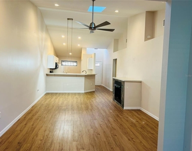 5440 Rosewall Circle - Photo Thumbnail 5