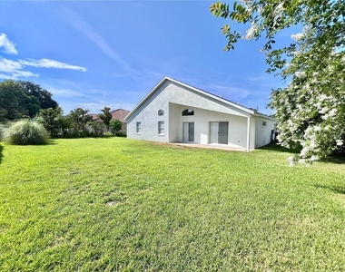 70 Wellesley Lane - Photo Thumbnail 35