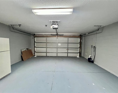 70 Wellesley Lane - Photo Thumbnail 33