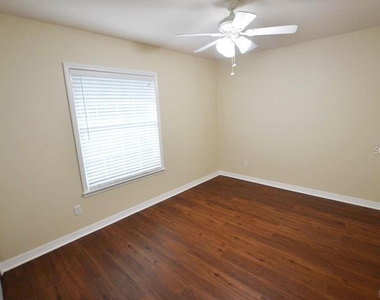 42 Farmsworth Drive - Photo Thumbnail 7