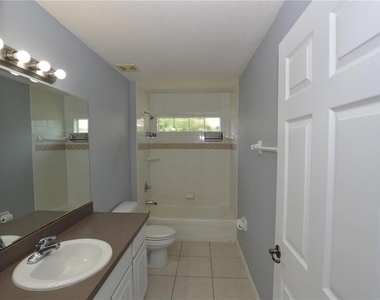 42 Farmsworth Drive - Photo Thumbnail 3