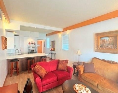 101 Palm Harbor Parkway - Photo Thumbnail 11