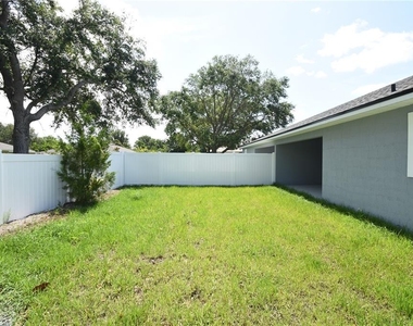 55 Louisiana Drive - Photo Thumbnail 1