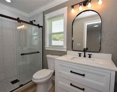 55 Louisiana Drive - Photo Thumbnail 22