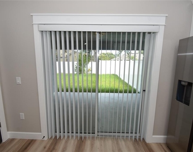 55 Louisiana Drive - Photo Thumbnail 15