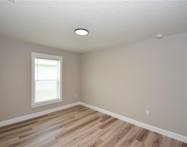 55 Louisiana Drive - Photo Thumbnail 26