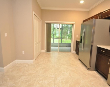 11 Ullynn Place - Photo Thumbnail 5