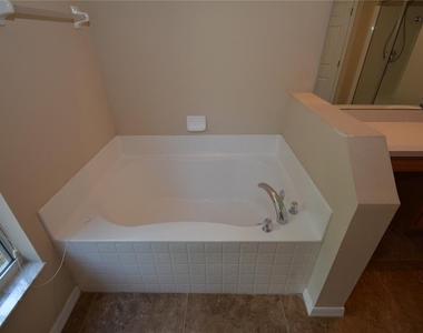 36 Reidsville Drive - Photo Thumbnail 31