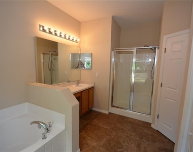 36 Reidsville Drive - Photo Thumbnail 28