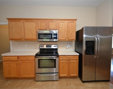 36 Reidsville Drive - Photo Thumbnail 9