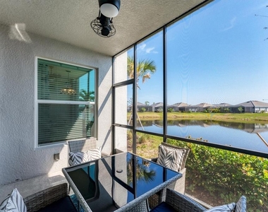 14184 Heritage Landing Boulevard - Photo Thumbnail 26