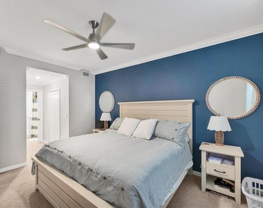 14184 Heritage Landing Boulevard - Photo Thumbnail 18