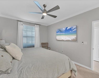 14184 Heritage Landing Boulevard - Photo Thumbnail 17