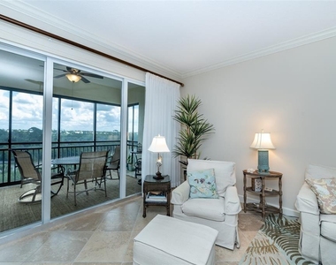 10521 Amberjack Way - Photo Thumbnail 20