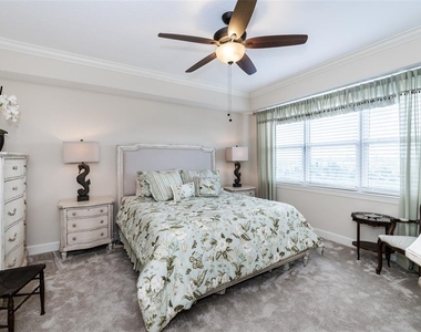 10521 Amberjack Way - Photo Thumbnail 31