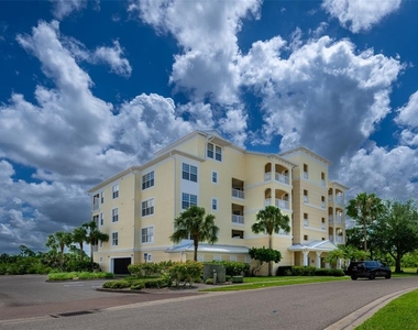 10521 Amberjack Way - Photo Thumbnail 48
