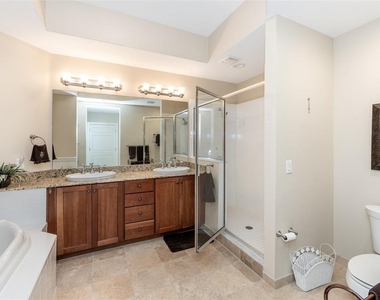 10521 Amberjack Way - Photo Thumbnail 37