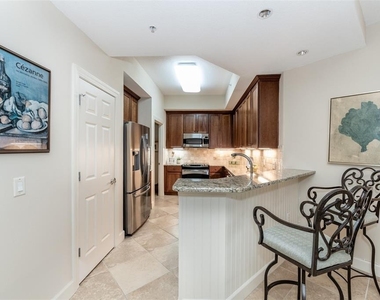 10521 Amberjack Way - Photo Thumbnail 11