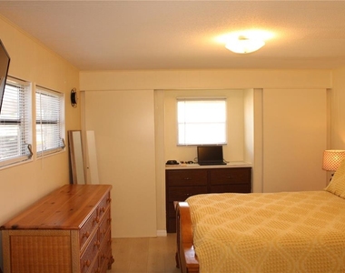 5316 53rd Avenue E - Photo Thumbnail 12