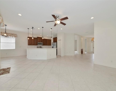 6841 74th Street Circle E - Photo Thumbnail 11