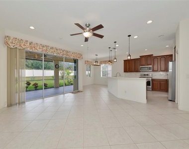 6841 74th Street Circle E - Photo Thumbnail 4