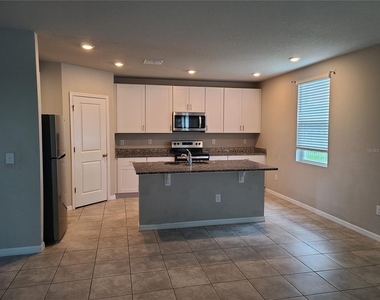 10217 Daybreak Glen - Photo Thumbnail 2