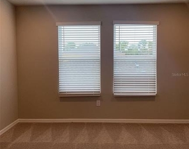 10217 Daybreak Glen - Photo Thumbnail 7