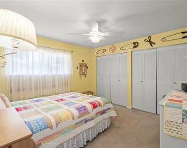 1325 Glen Oaks Drive E - Photo Thumbnail 26