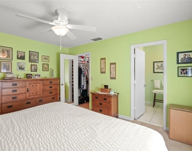1325 Glen Oaks Drive E - Photo Thumbnail 21