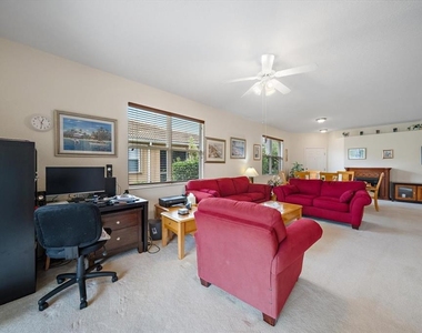 8326 Summer Greens Terrace - Photo Thumbnail 17