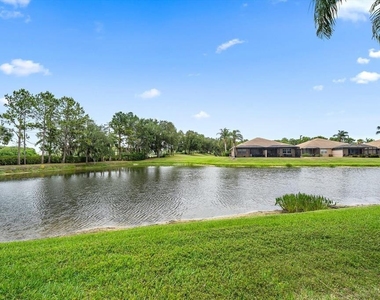 8326 Summer Greens Terrace - Photo Thumbnail 34