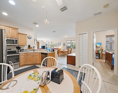 8326 Summer Greens Terrace - Photo Thumbnail 19
