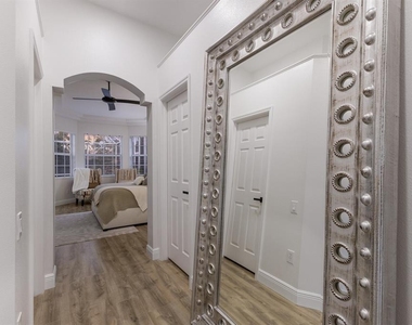 9405 Boxthorn Place - Photo Thumbnail 16