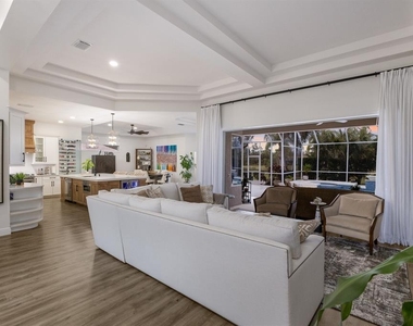 9405 Boxthorn Place - Photo Thumbnail 8