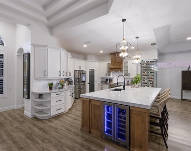 9405 Boxthorn Place - Photo Thumbnail 9