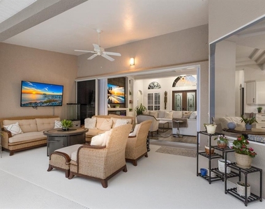 9405 Boxthorn Place - Photo Thumbnail 21