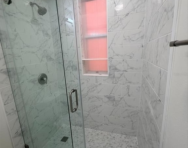 1221 N Palm Avenue - Photo Thumbnail 18