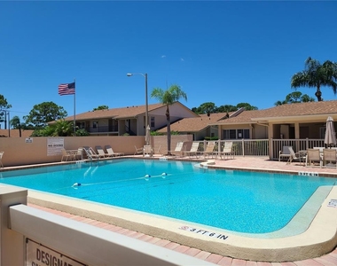 2763 Woodgate Lane - Photo Thumbnail 4