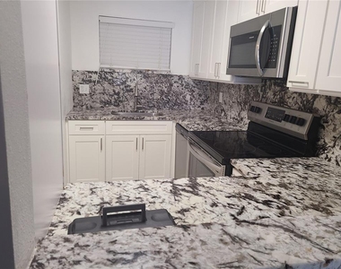 2763 Woodgate Lane - Photo Thumbnail 4