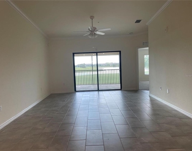 5674 Palmer Circle - Photo Thumbnail 4