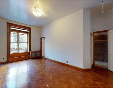 West 88th Street - Photo Thumbnail 2
