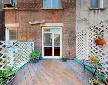 West 88th Street - Photo Thumbnail 1