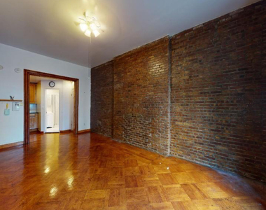 West 88th Street - Photo Thumbnail 3