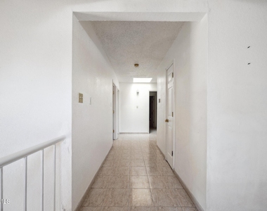 11648 Lake Erie Drive - Photo Thumbnail 17