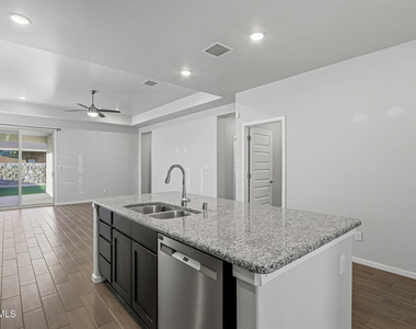 12869 Clevedon Street - Photo Thumbnail 10