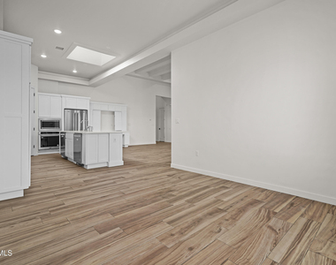 13637 Chepstow Court - Photo Thumbnail 8