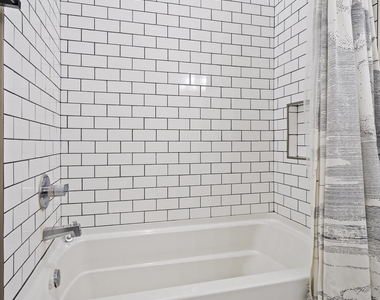 13637 Chepstow Court - Photo Thumbnail 26